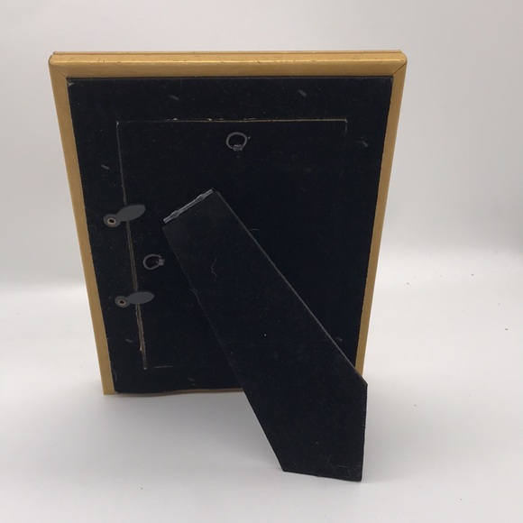 Vintage Carved/Molded Ornate Shades of Gold Foil/Flecks Easel/Hanging Frame - Picture 4 of 6